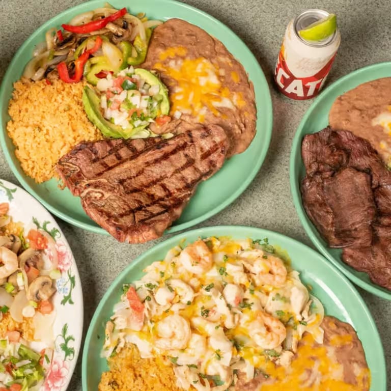 Bring Fiesta En Jalisco to Your Event